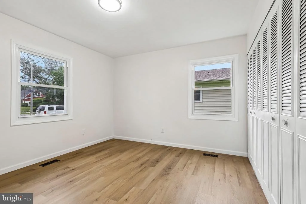 Photo of 86 E RIVER DRIVE