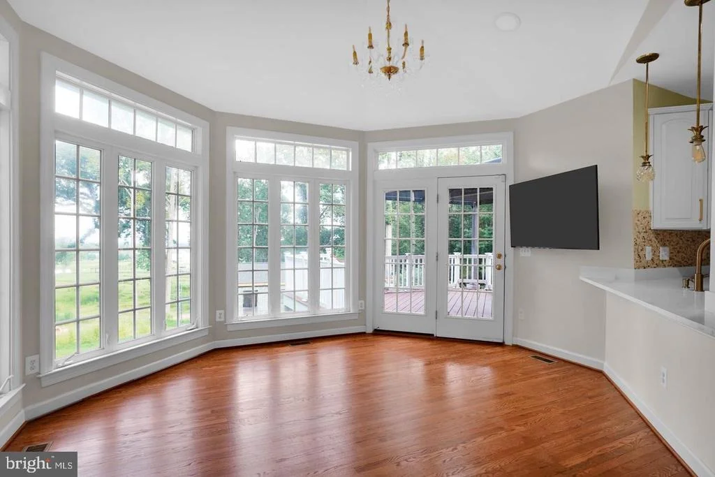 Photo of 2299 MOUNTAIN ROAD