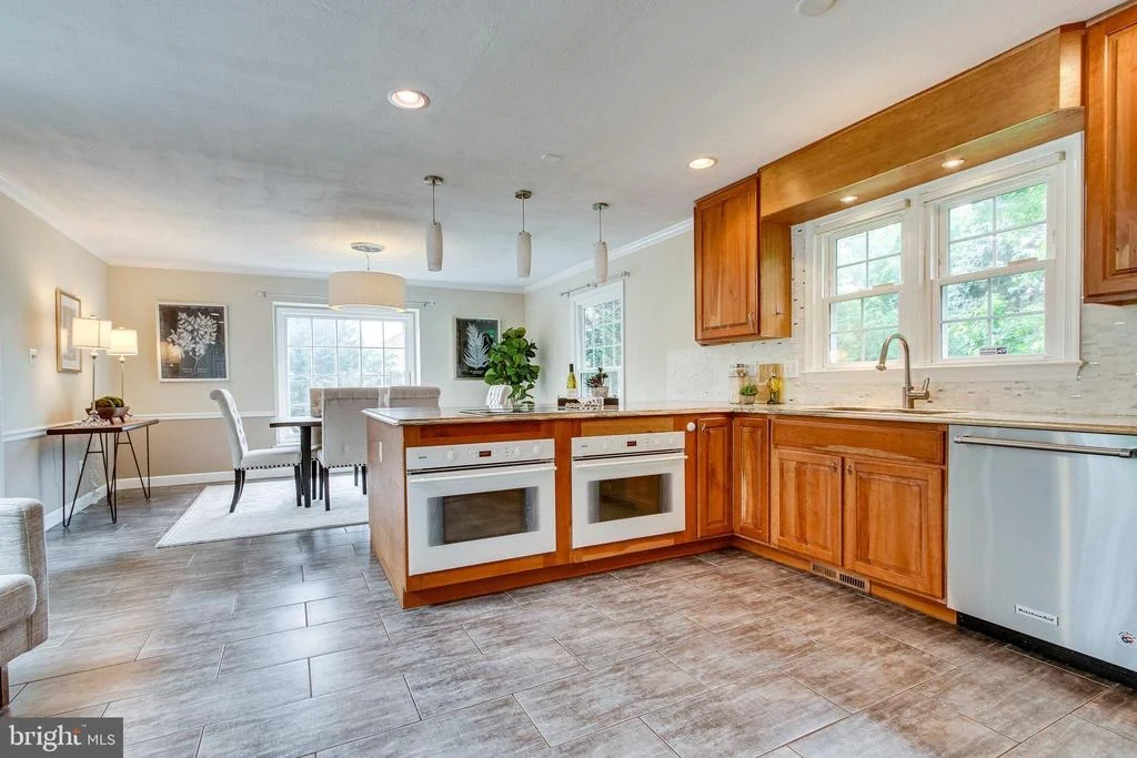 Photo of 1399 PARK LAKE DRIVE