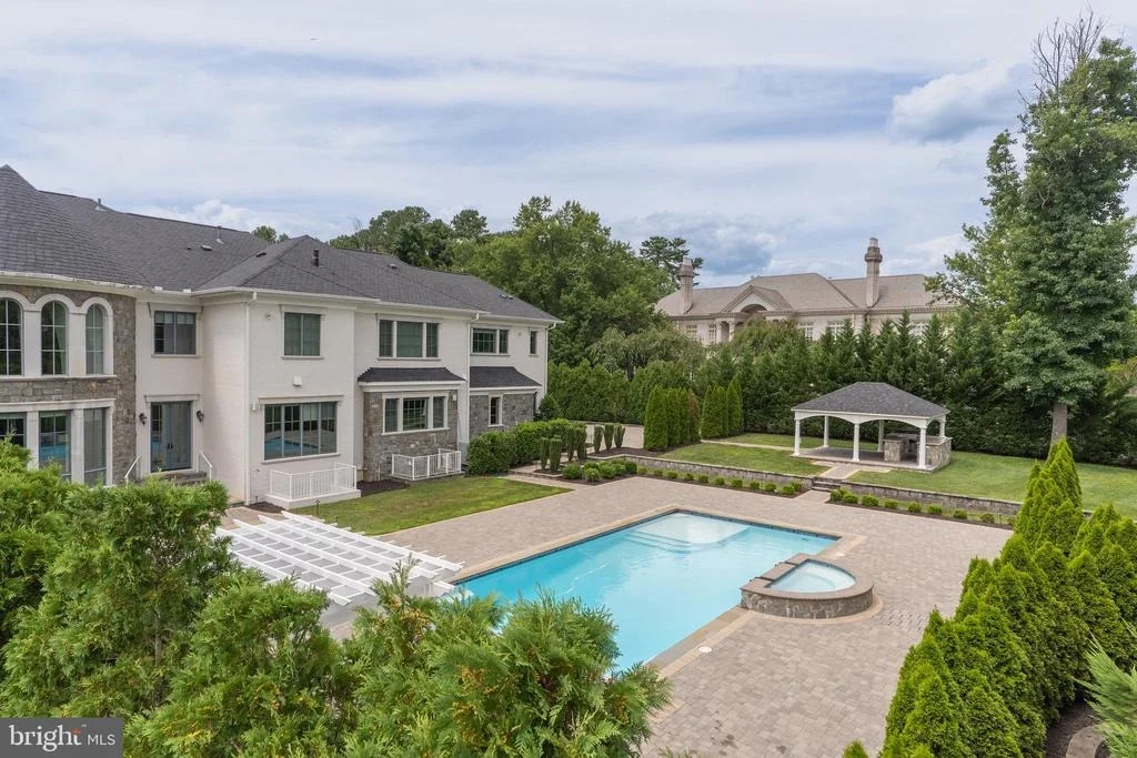 Photo of 1181 BALLANTRAE LANE
