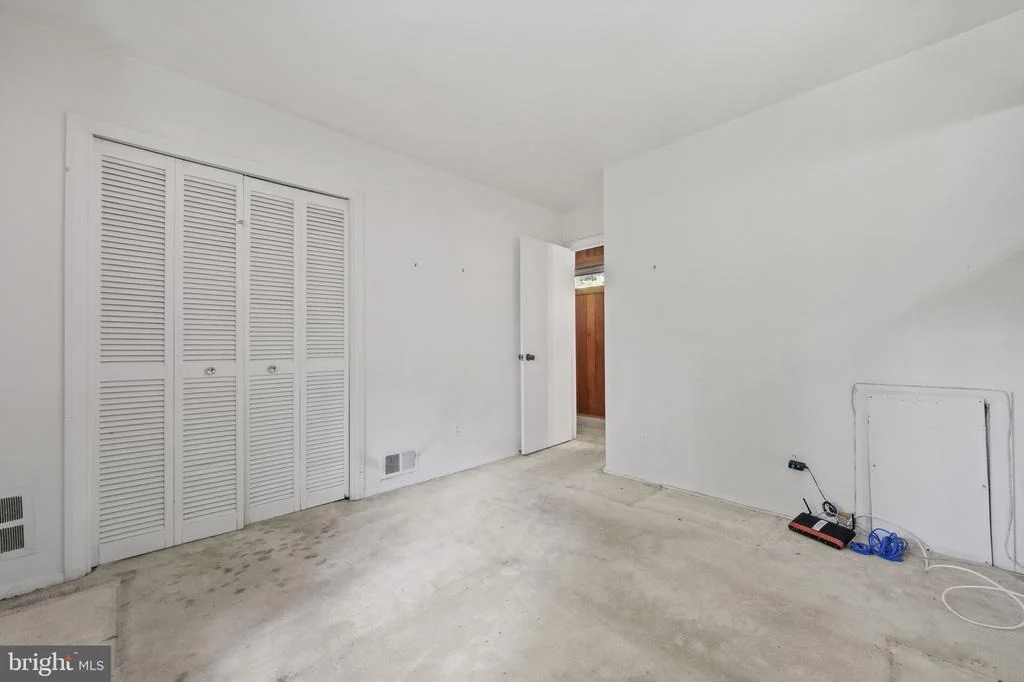 Photo of 2 BUTTONWOOD LANE