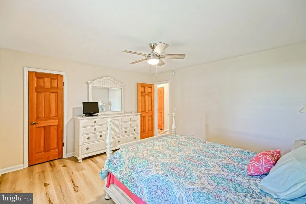 Photo of 24 ARNELL ROAD