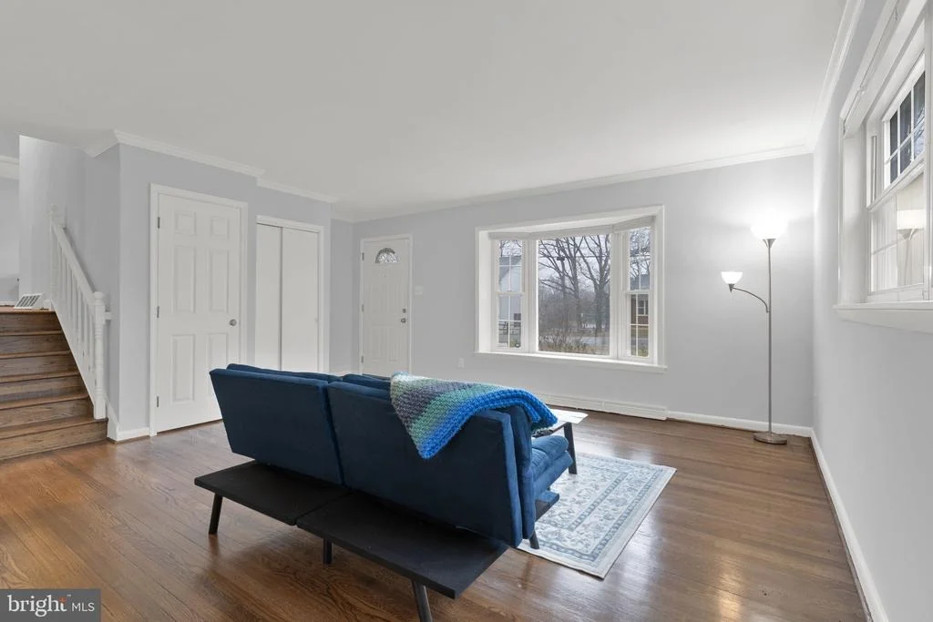 Photo of 1029 BROADVIEW ROAD