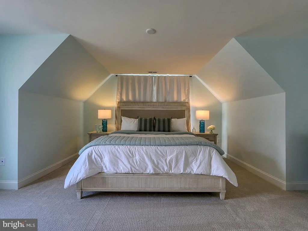 Photo of 33761 CATCHING COVE CT LOT 13