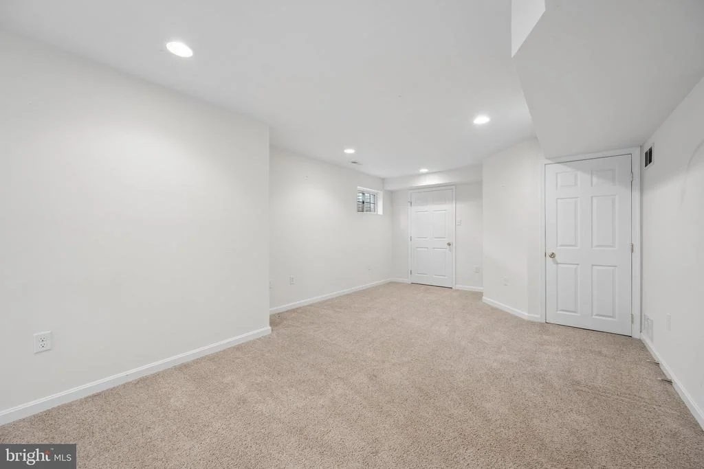 Photo of 232 WINTER BROOK DRIVE