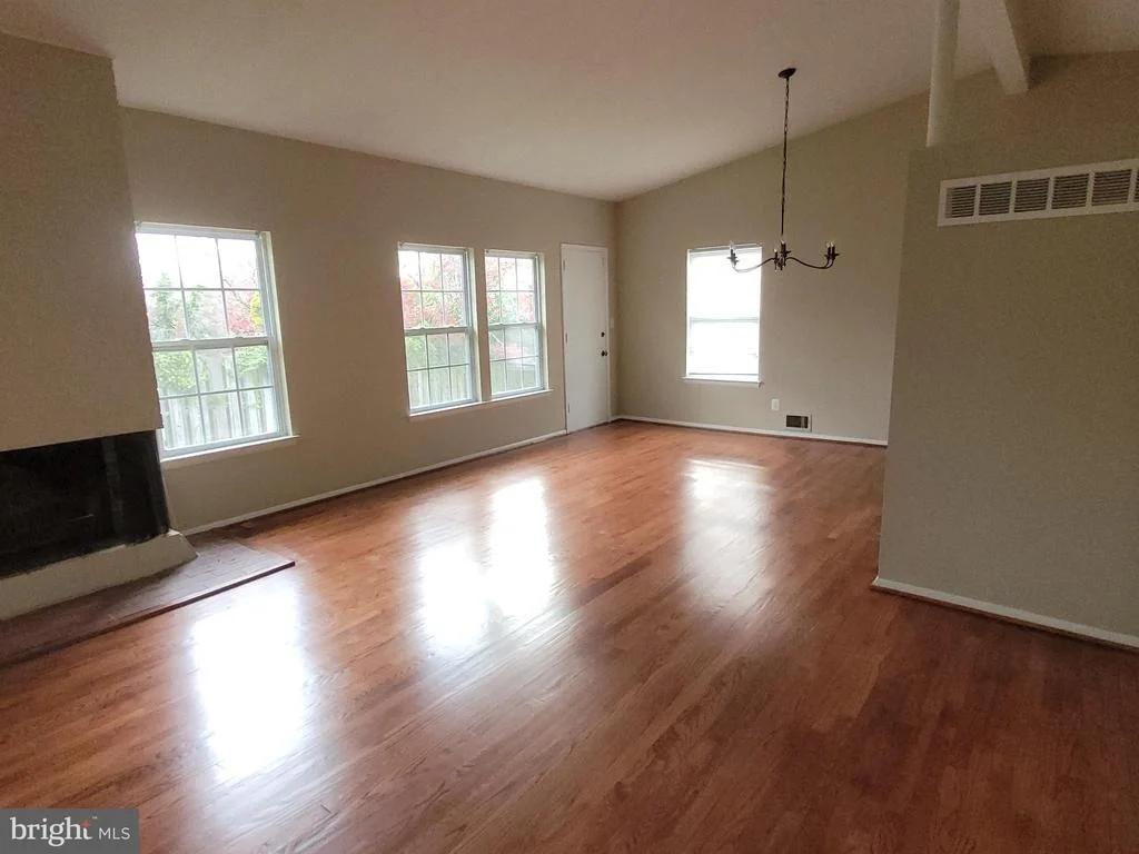 Photo of 6805 PIMLICO DRIVE