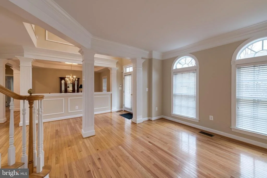 Photo of 3807 GLEN EAGLES DRIVE