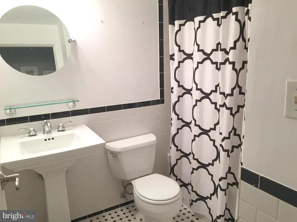 Photo of 1829 MILLSTREAM DRIVE