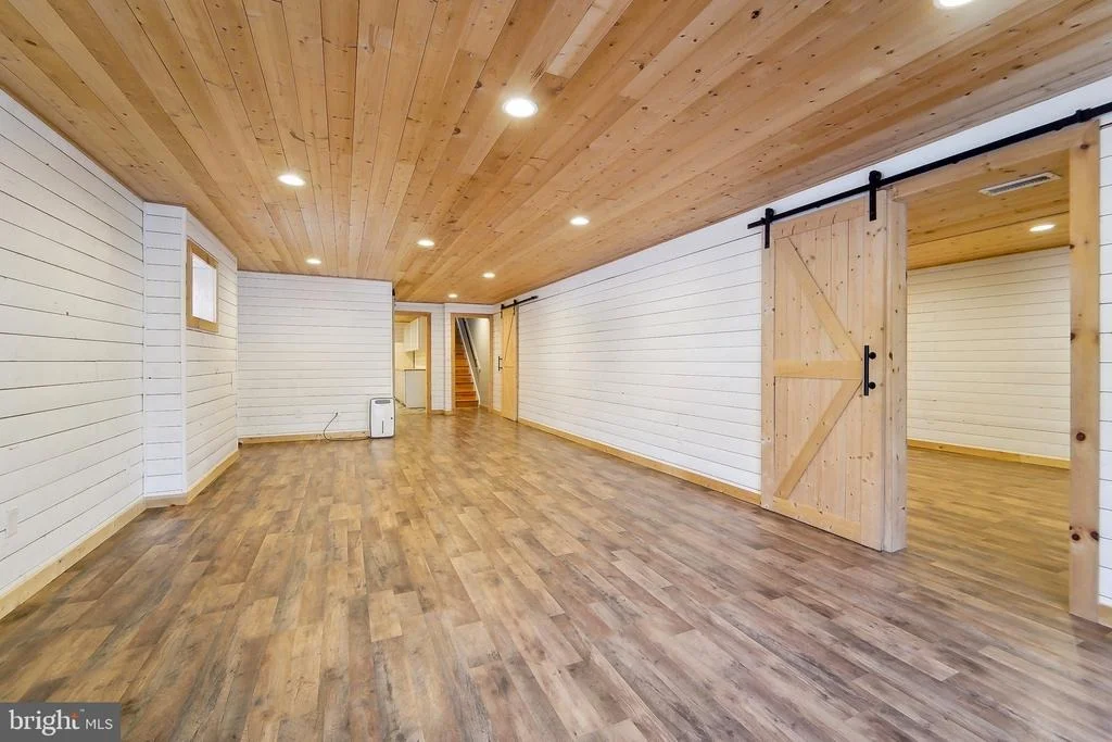Photo of 3942 SUGARLOAF DRIVE