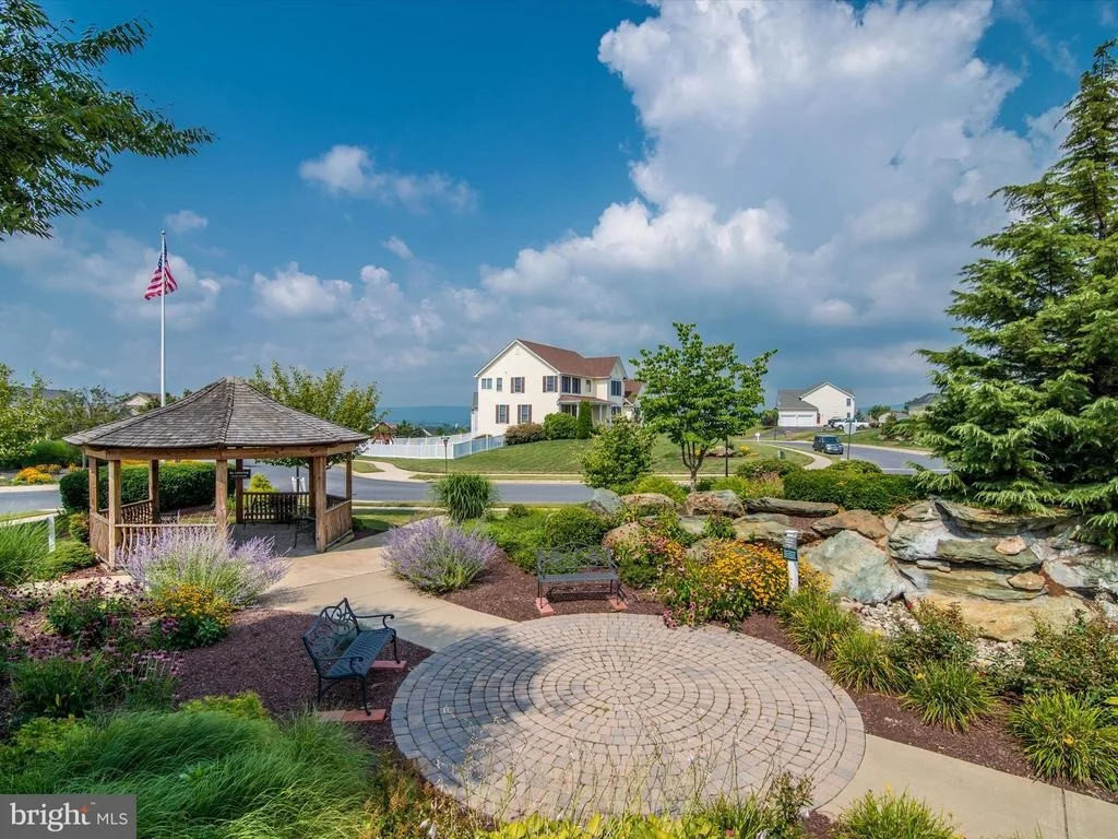 Photo of 15 HOFFMAN DRIVE