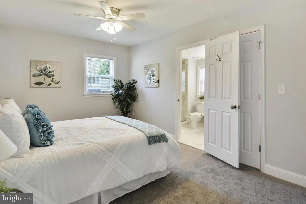 Photo of 2808 GLEN ISLE ROAD