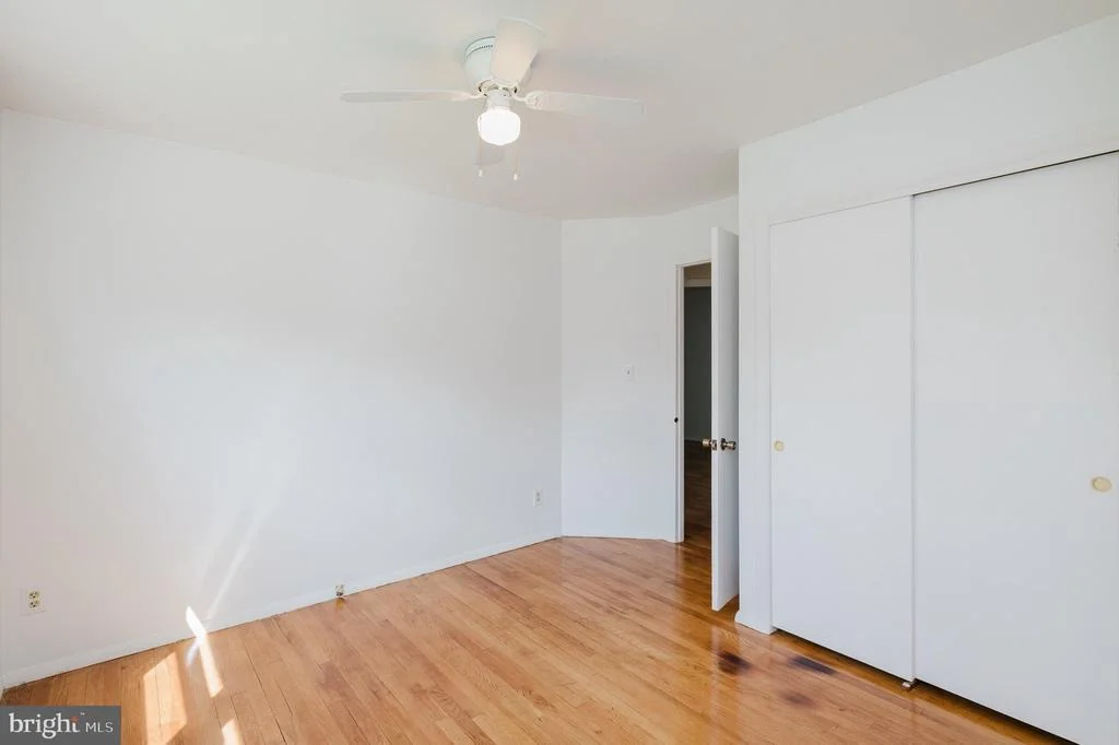Photo of 625 FOXCROFT DRIVE