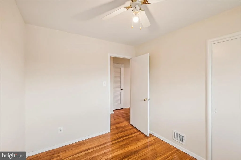 Photo of 2405 HARMON ROAD