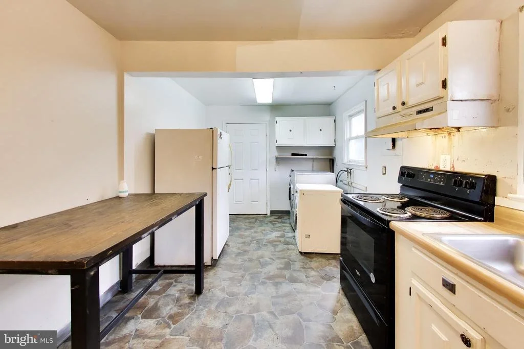 Photo of 16008 BATSON ROAD