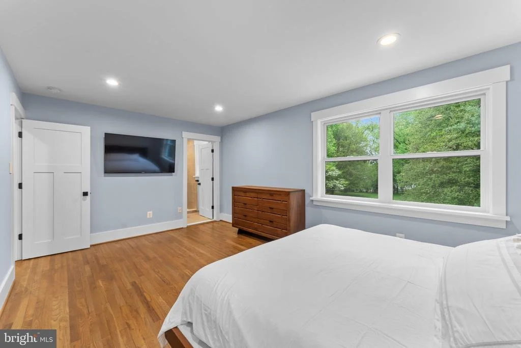Photo of 3709 KING WILLIAM DRIVE