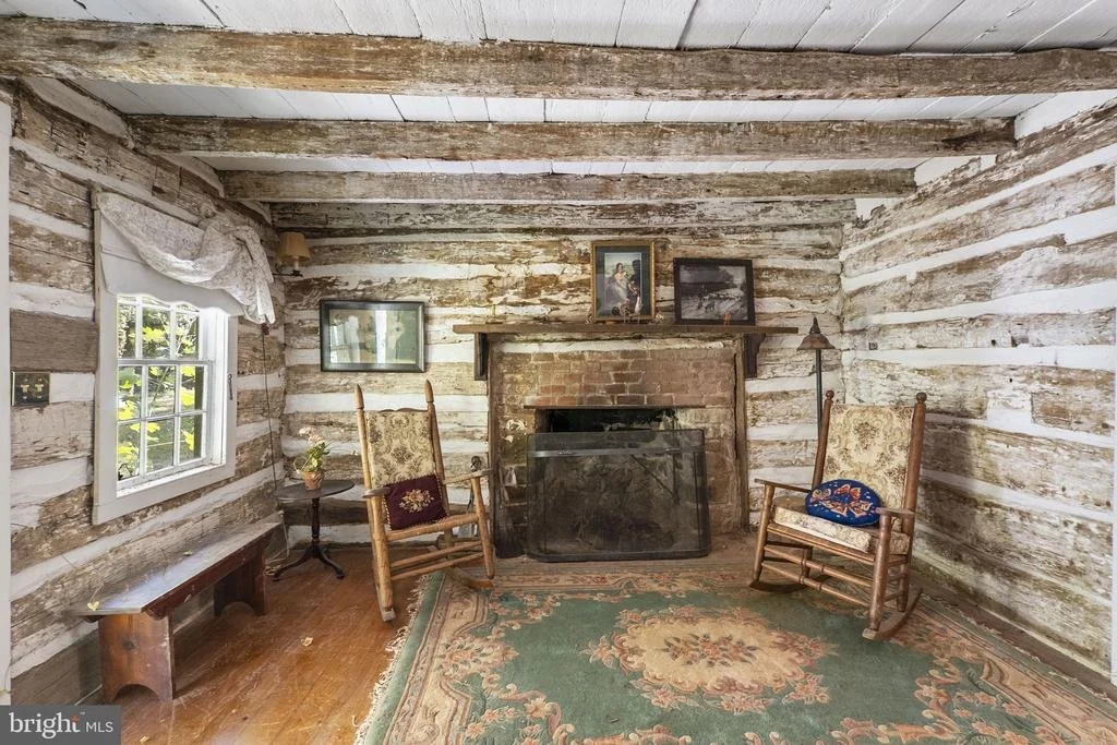 Photo of 16112 BARNESVILLE ROAD