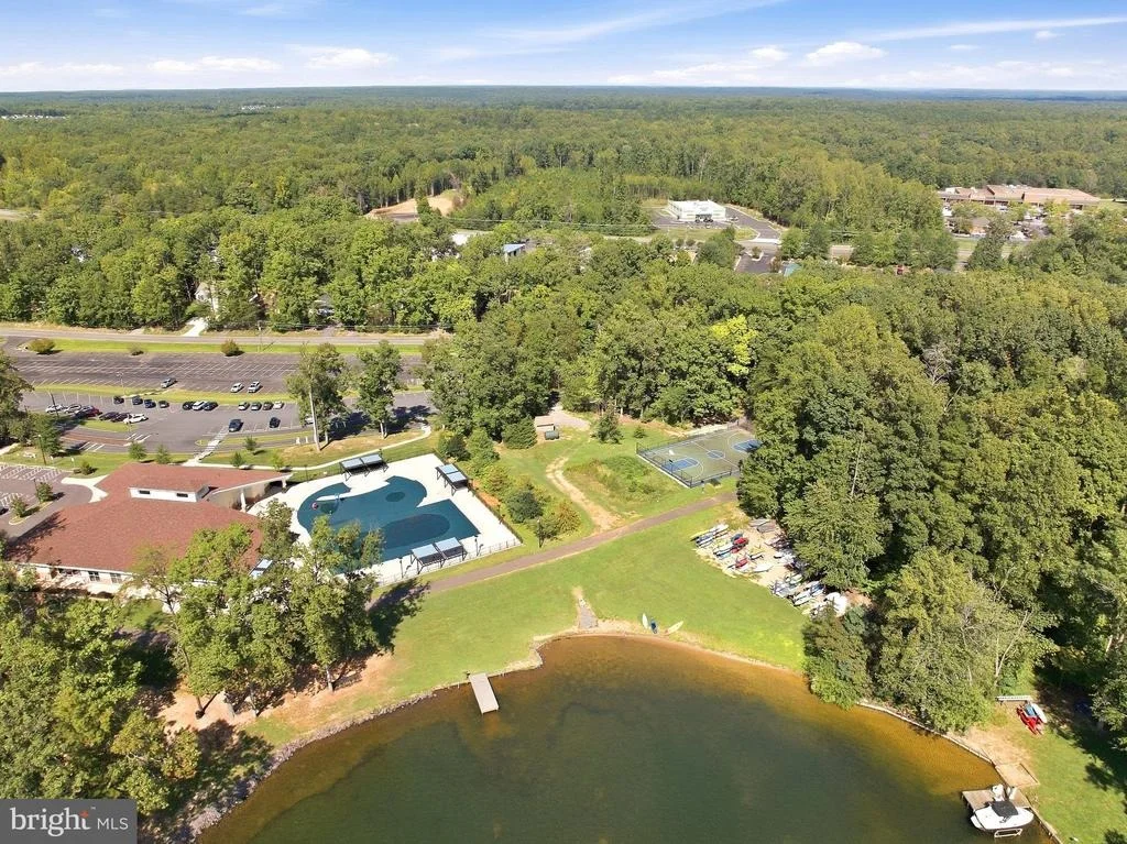 Photo of 323 STRATFORD CIRCLE