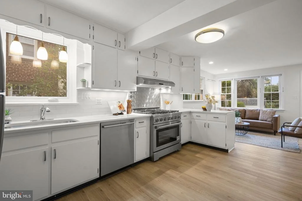 Photo of 9407 SEMINOLE STREET