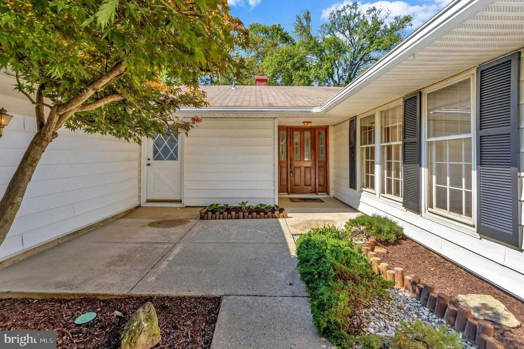 Photo of 13812 BONSAL LANE