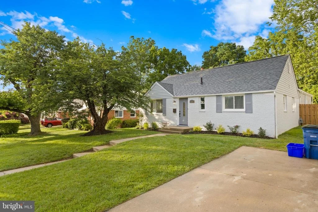 Photo of 12717 HOLDRIDGE ROAD