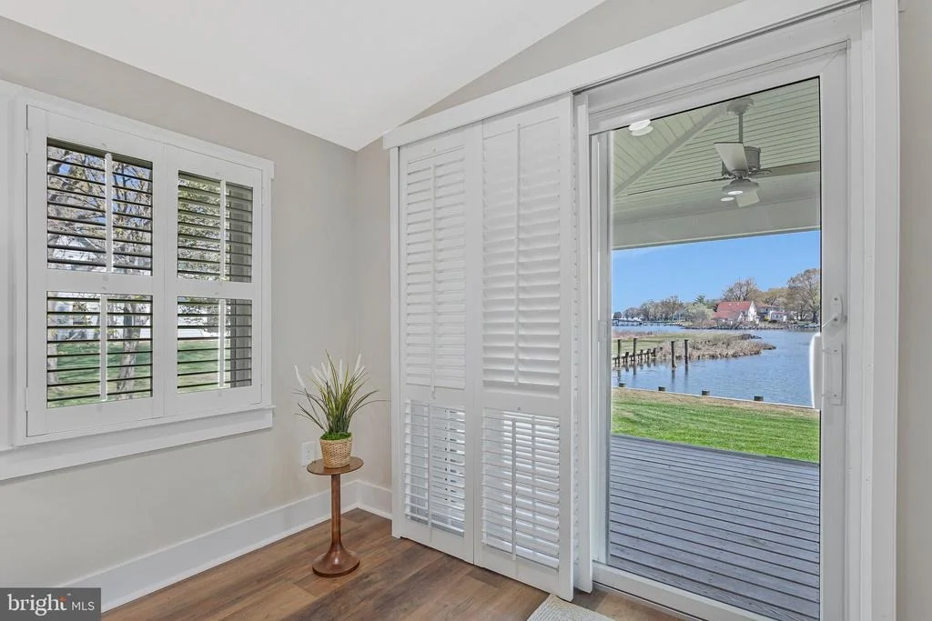 Photo of 1268 HAYES ROAD