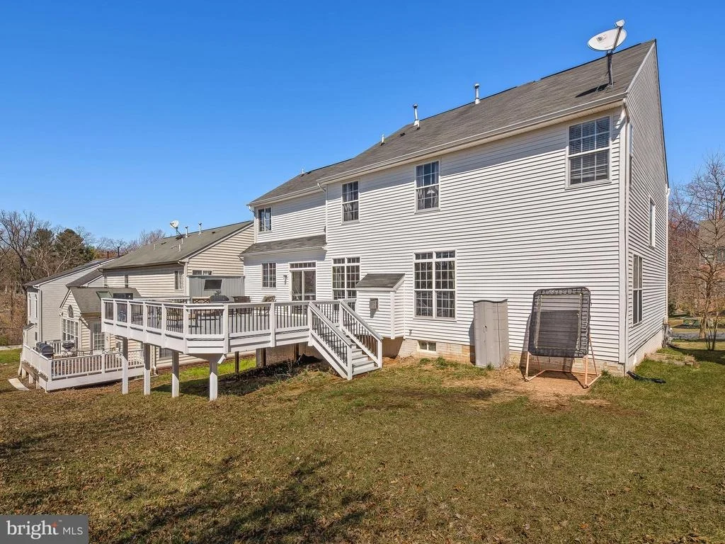 Photo of 6122 CLEMENTS LANE