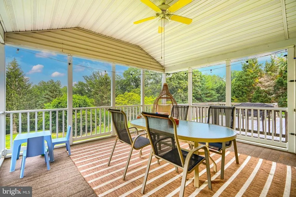 Photo of 2224 WARFIELD DRIVE