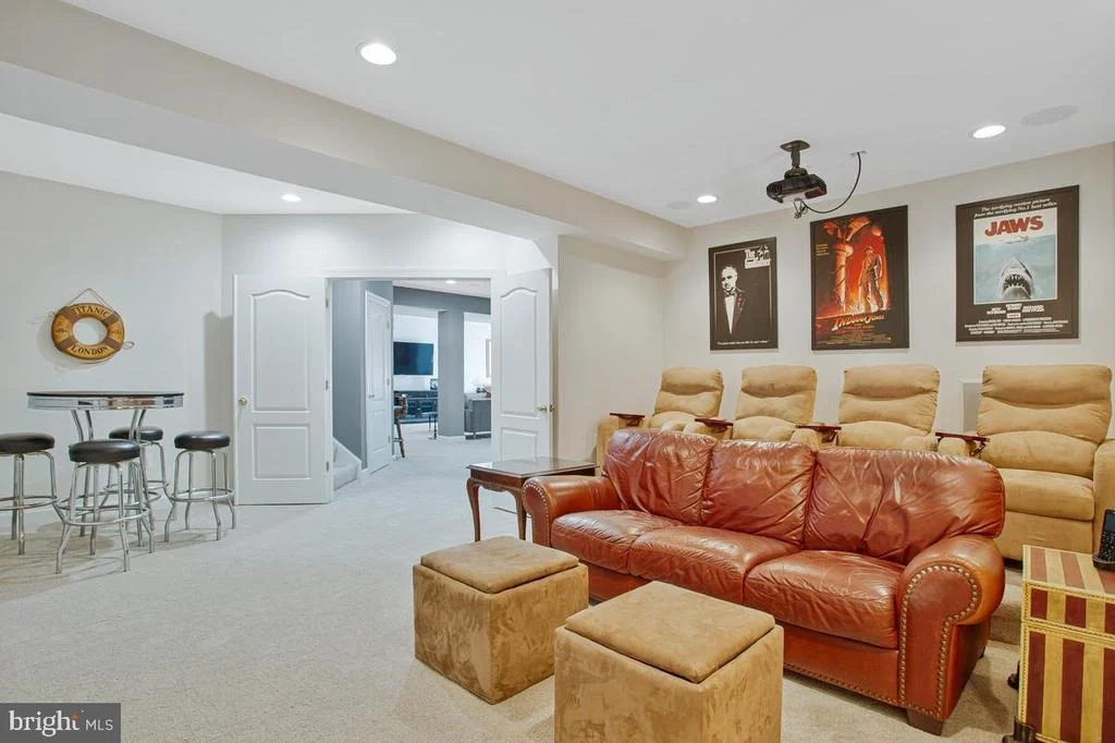 Photo of 905 CORNELL AVENUE