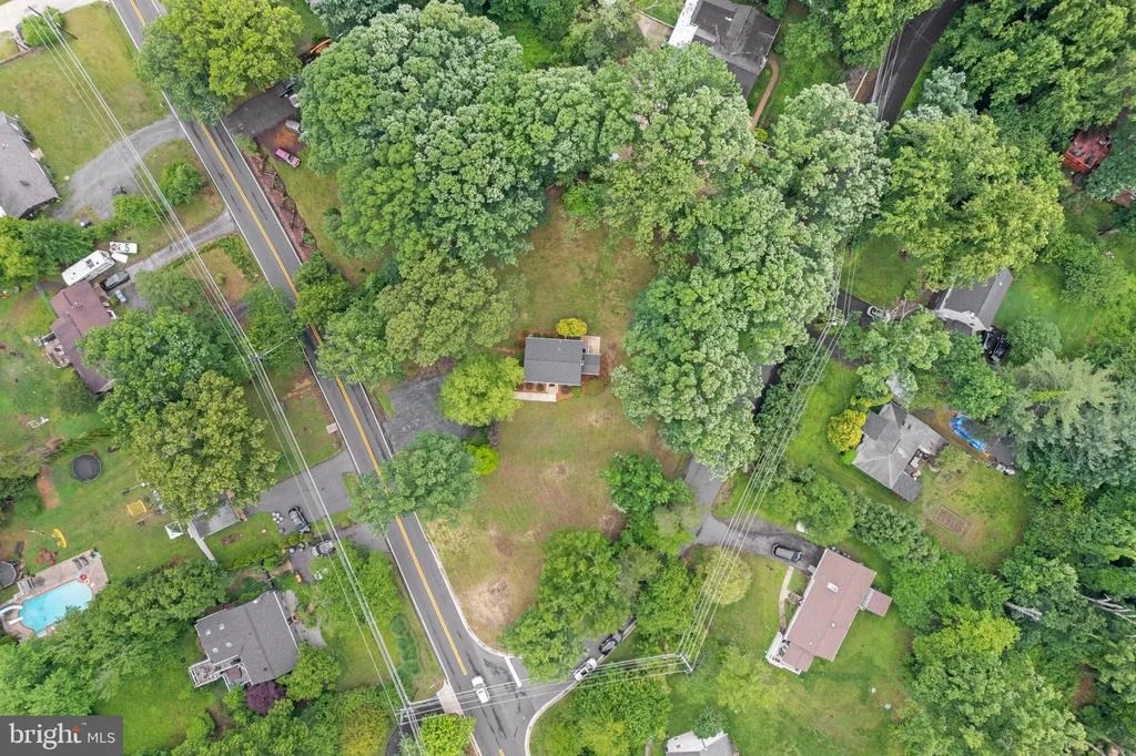 Photo of 12131 WAPLES MILL ROAD