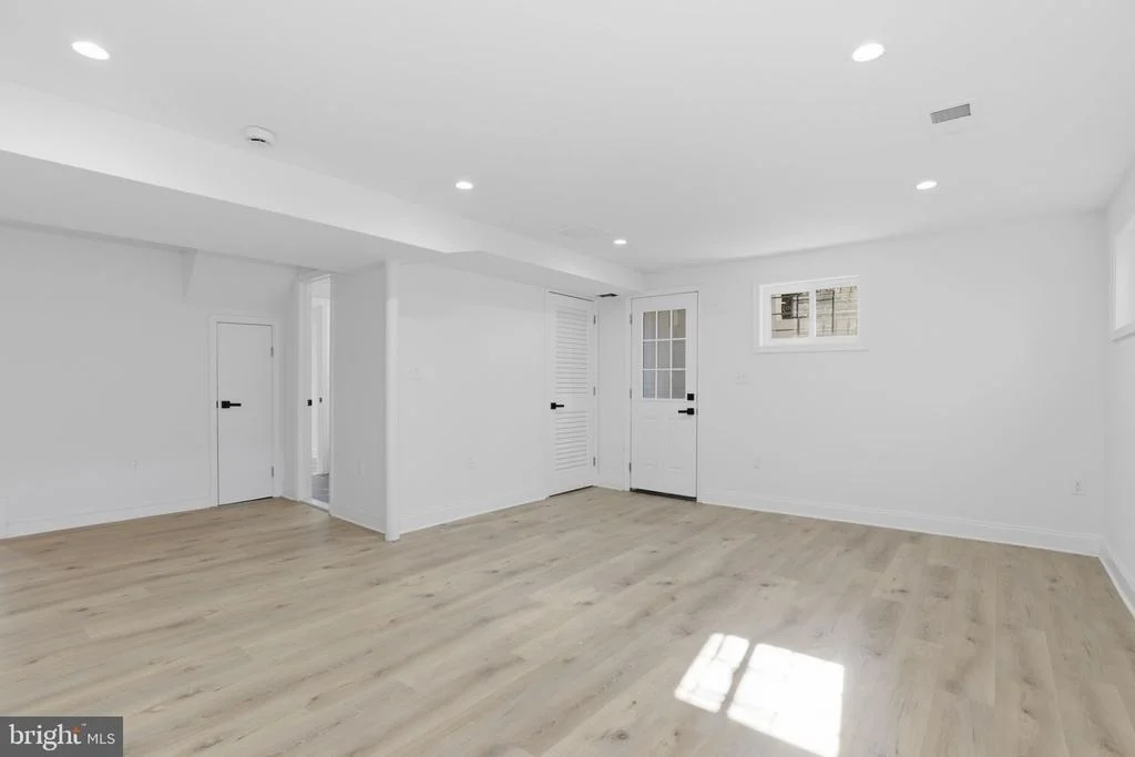 Photo of 311 ELLSWORTH DRIVE