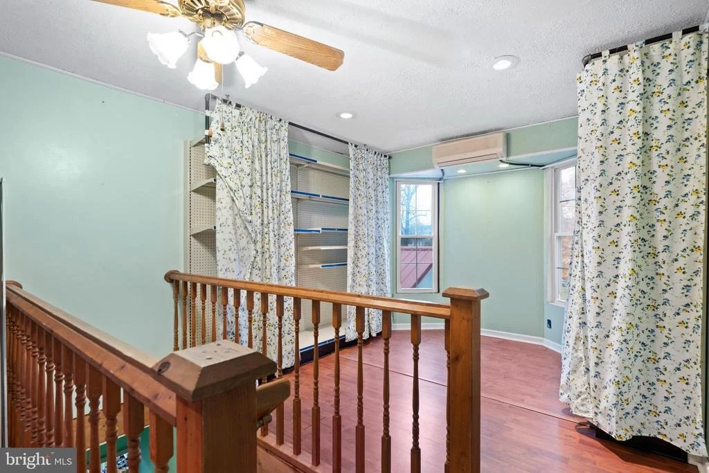 Photo of 2605 MARSHALL HALL ROAD