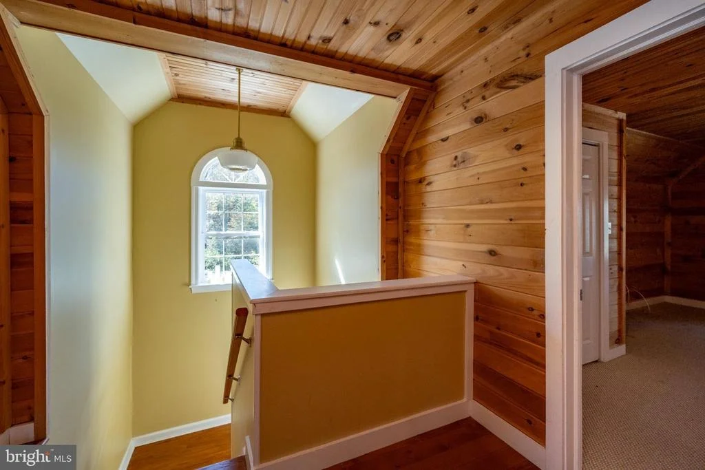 Photo of 32 HAZELHURST LANE