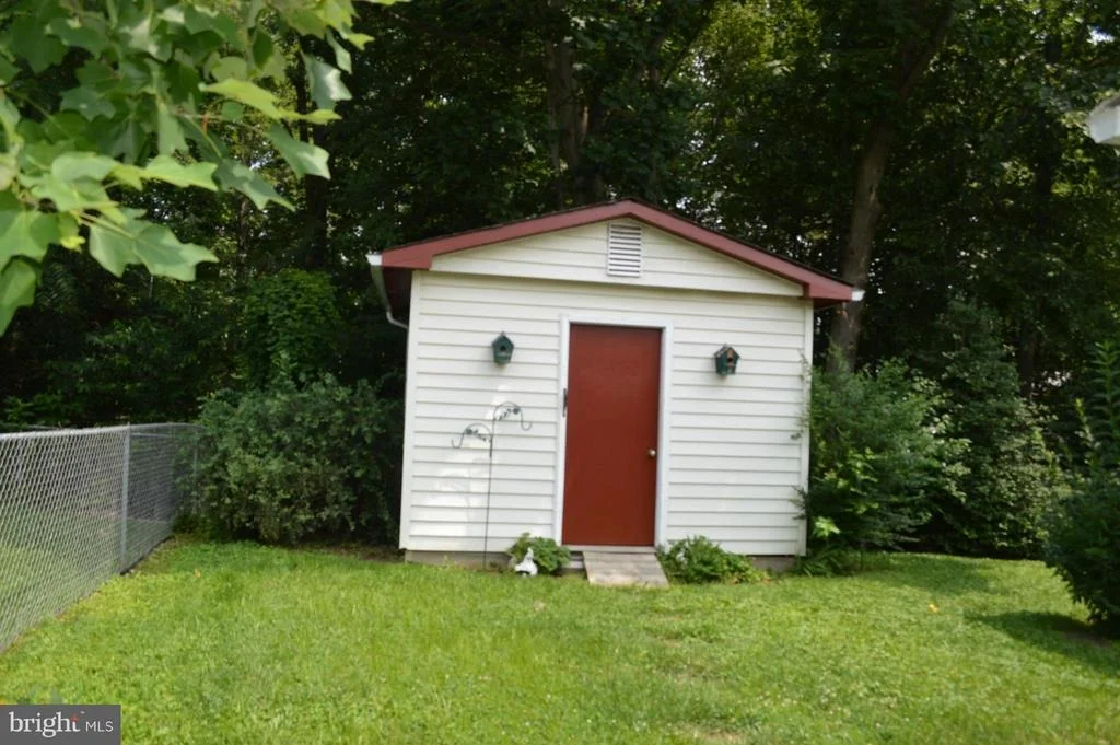 Photo of 2318 SILVER WAY