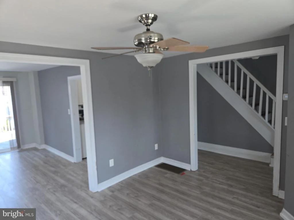 Photo of 10 HAWTHORNE AVENUE