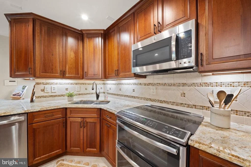 Photo of 2711 MUSTANG DRIVE