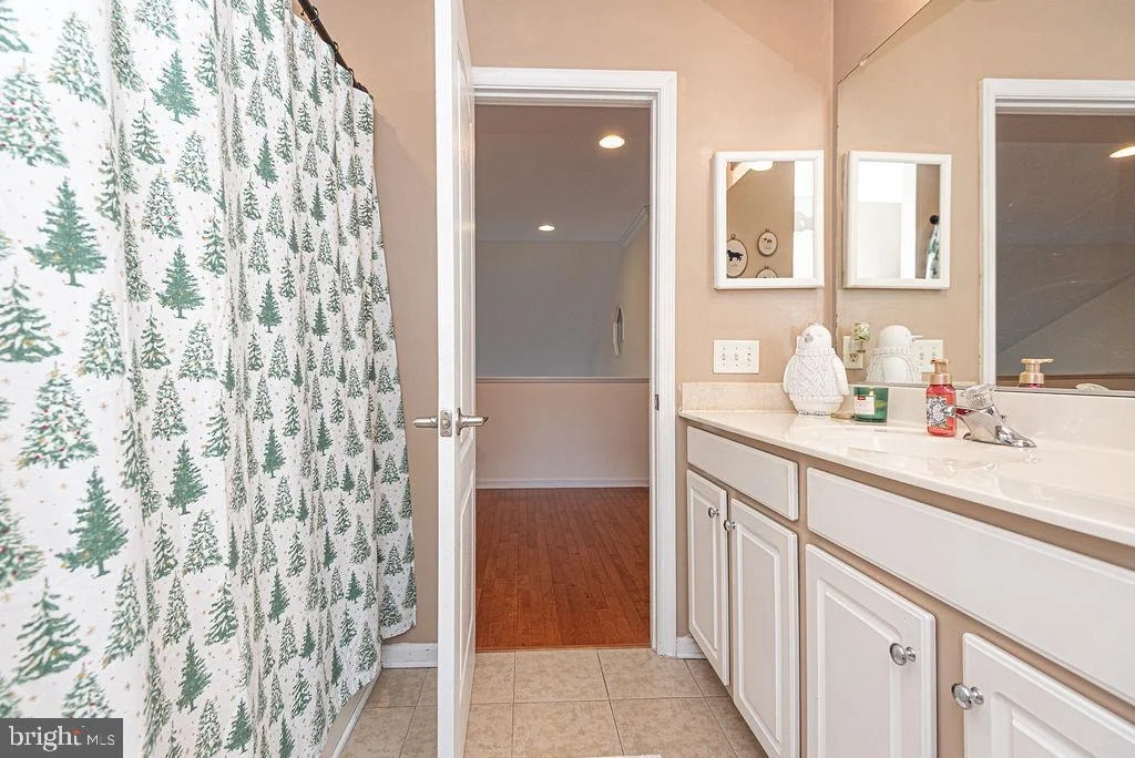 Photo of 207 ENTERPRISE DRIVE