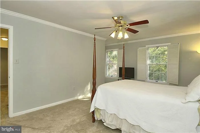 Photo of 304 BOSTWICK LANE