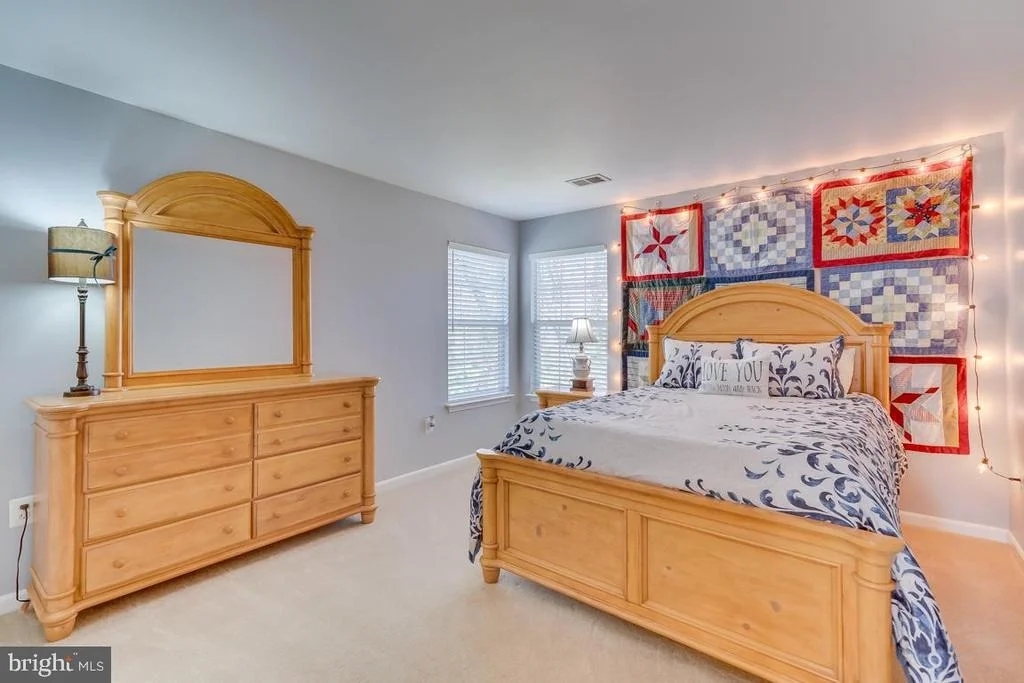 Photo of 17221 PICKWICK DRIVE