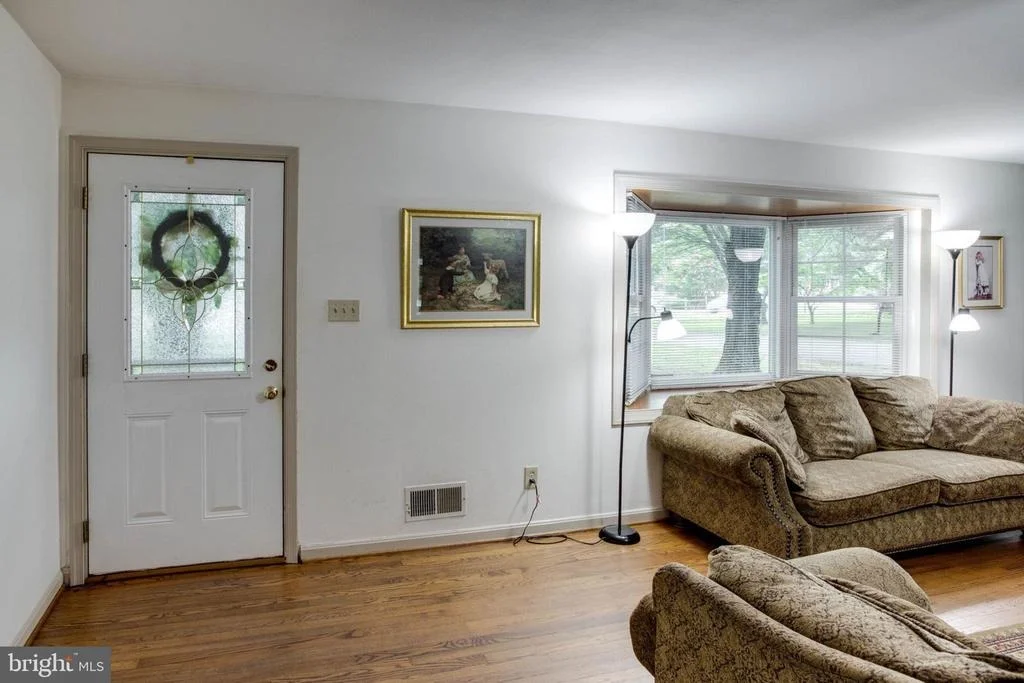 Photo of 7906 RUGBY ROAD
