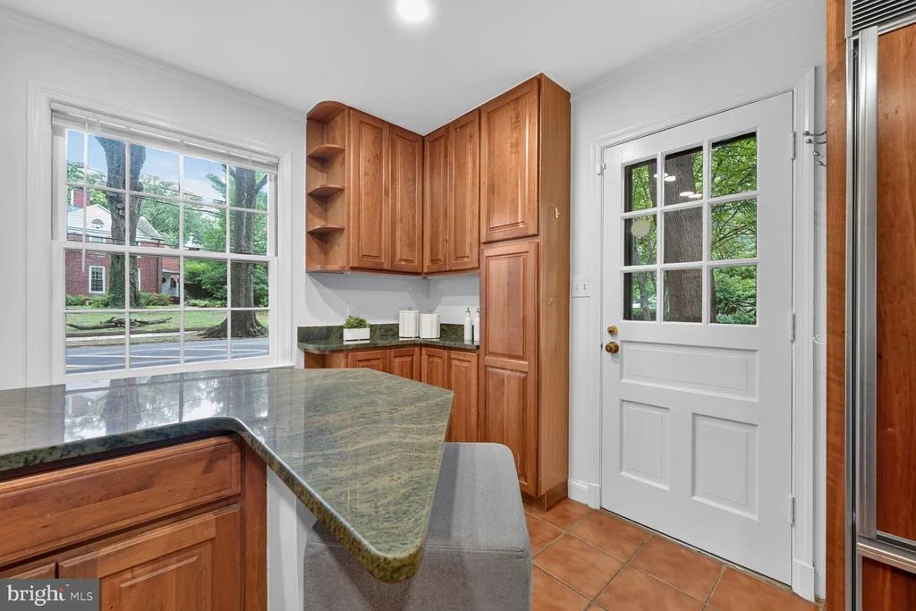 Photo of 4605 RENO ROAD NW