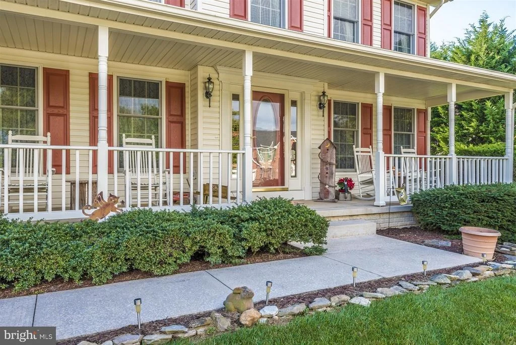 Photo of 303 CONE BRANCH DRIVE