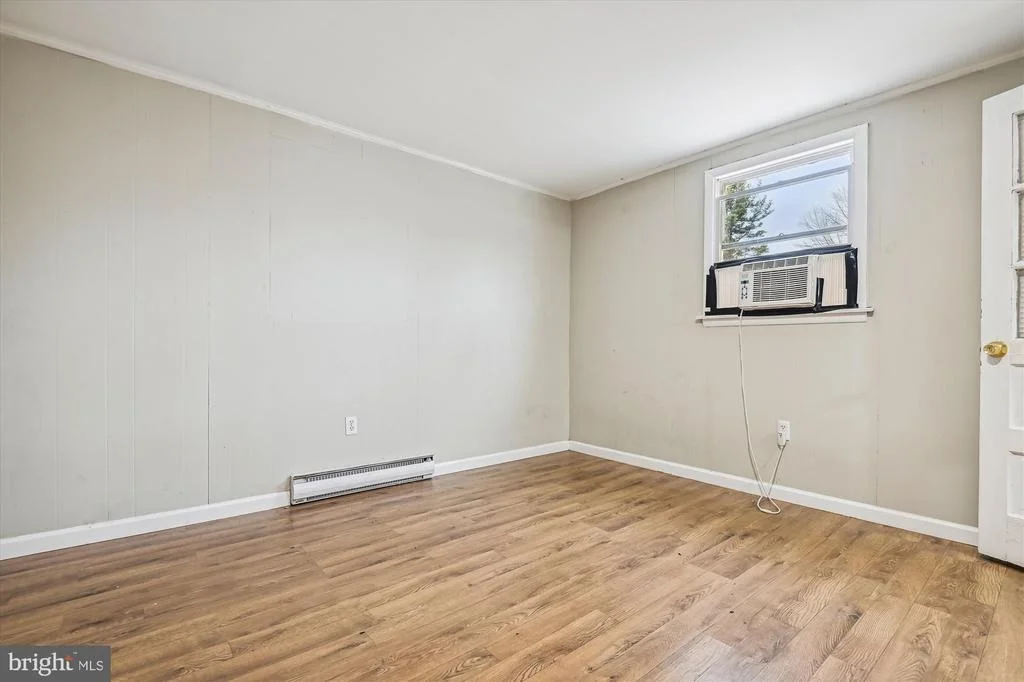 Photo of 307 CROWL ROAD