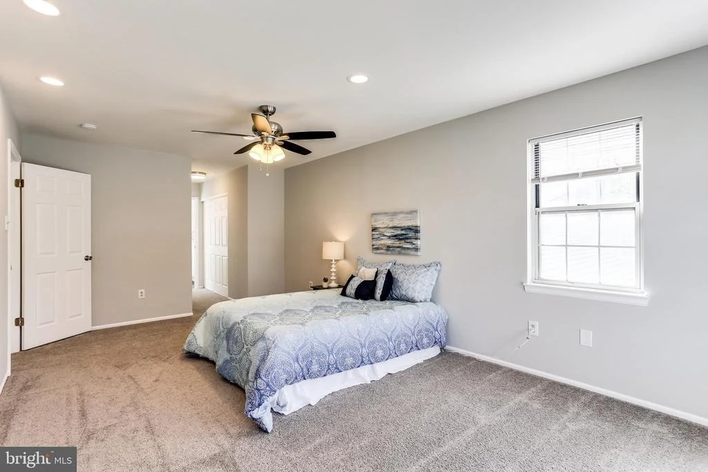 Photo of 8635 STONECUTTER ROAD