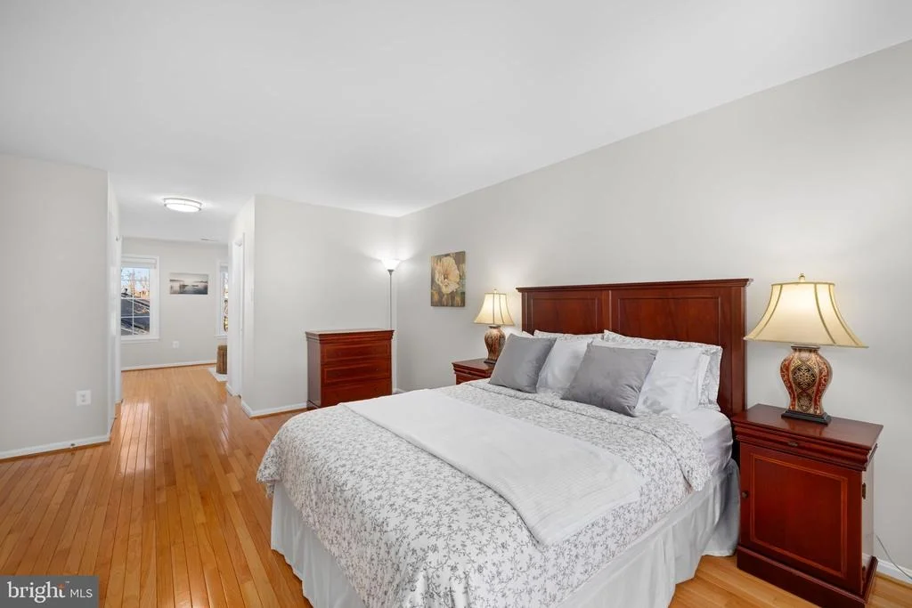 Photo of 9451 LAPSTRAKE LANE