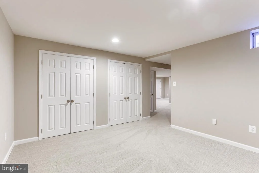 Photo of 6908 NEWBERRY DRIVE