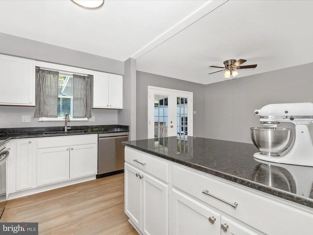 Photo of 7291 BEECHTREE LANE