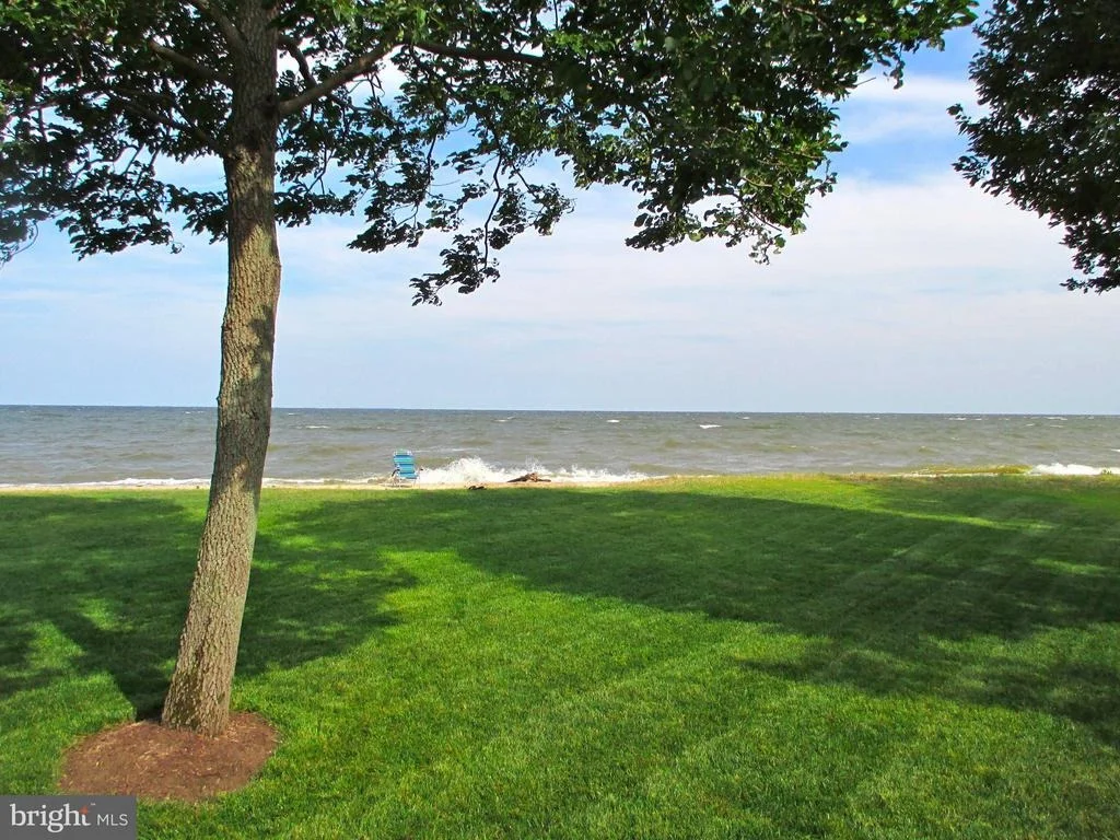 Photo of 2807 BEACH DRIVE