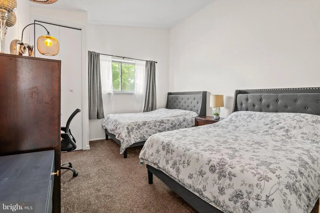 Photo of 2428 FOREST GREEN ROAD