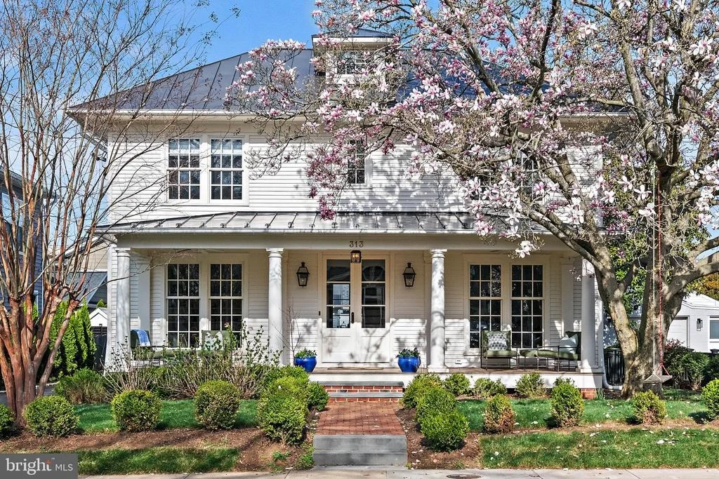 Photo of 313 WASHINGTON STREET