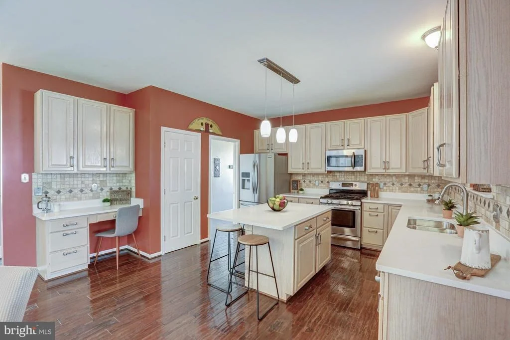 Photo of 123 WILLOW GROVE MILL DRIVE